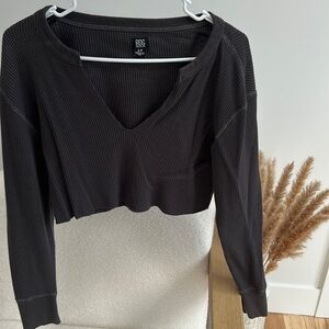 BDG LONG SLEEVE CROP